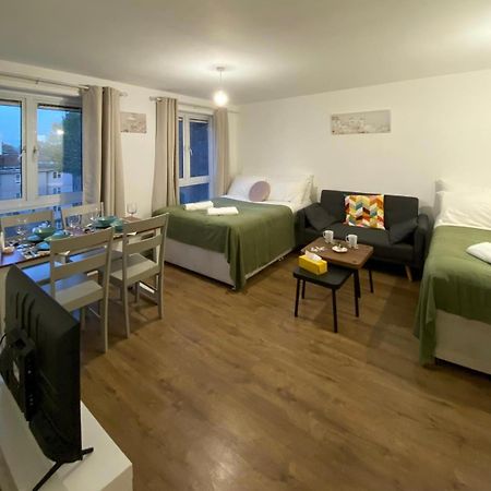 Modern Entire Apartment In Kings Cross St Pancras Лондон Екстер'єр фото