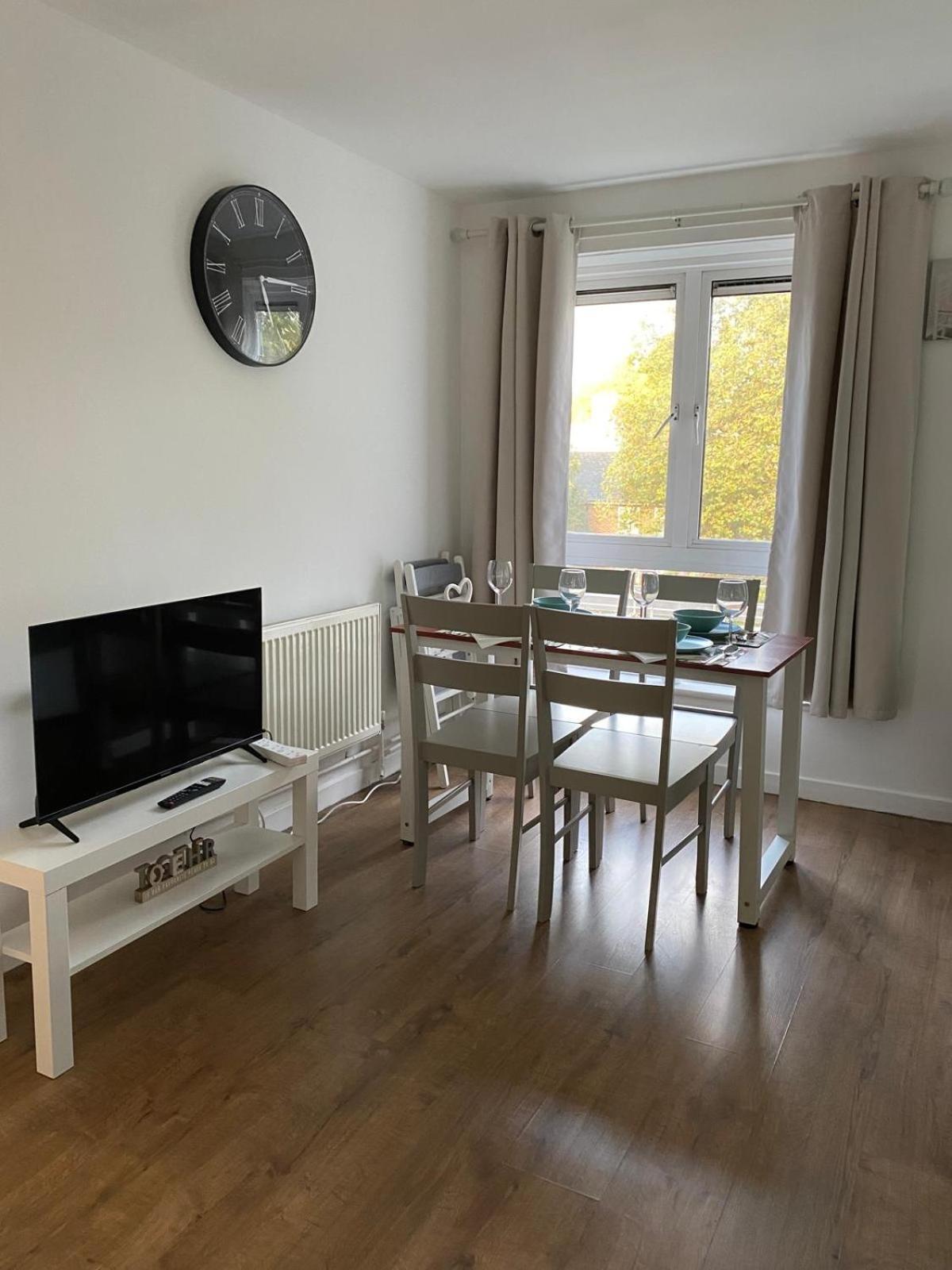 Modern Entire Apartment In Kings Cross St Pancras Лондон Екстер'єр фото