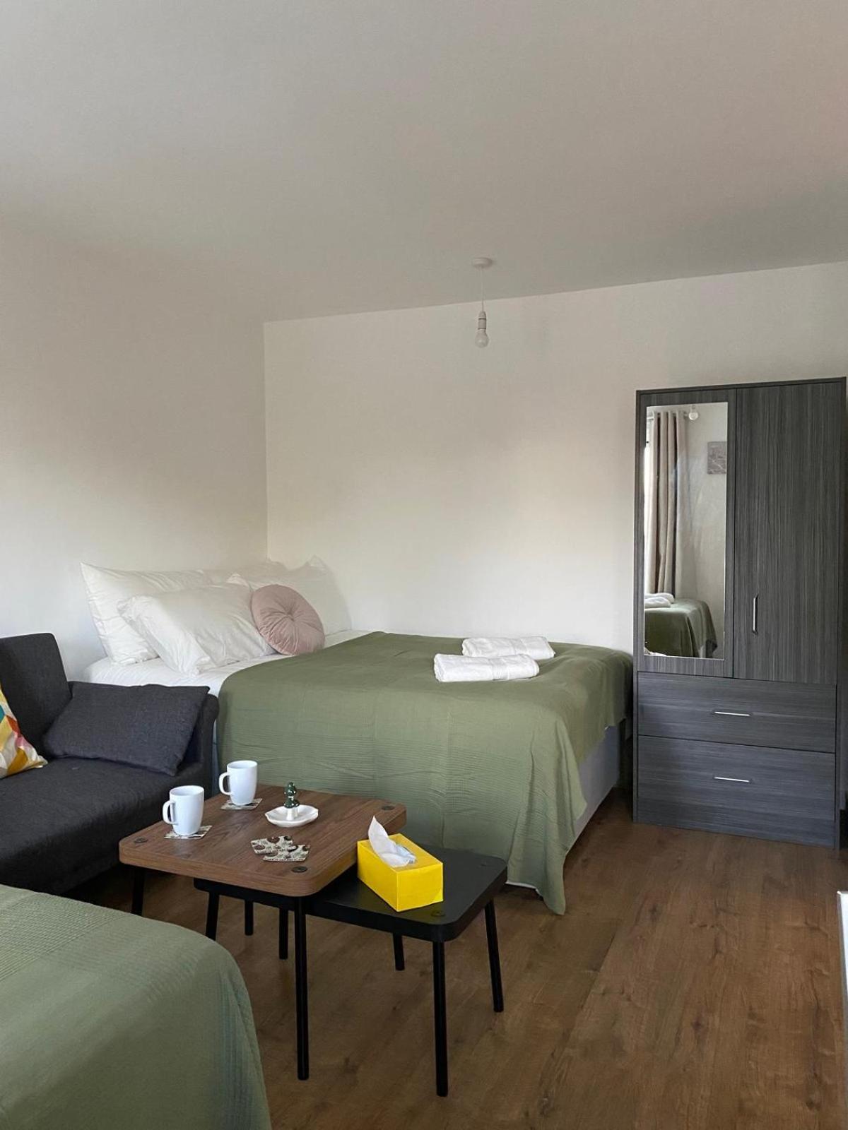 Modern Entire Apartment In Kings Cross St Pancras Лондон Екстер'єр фото